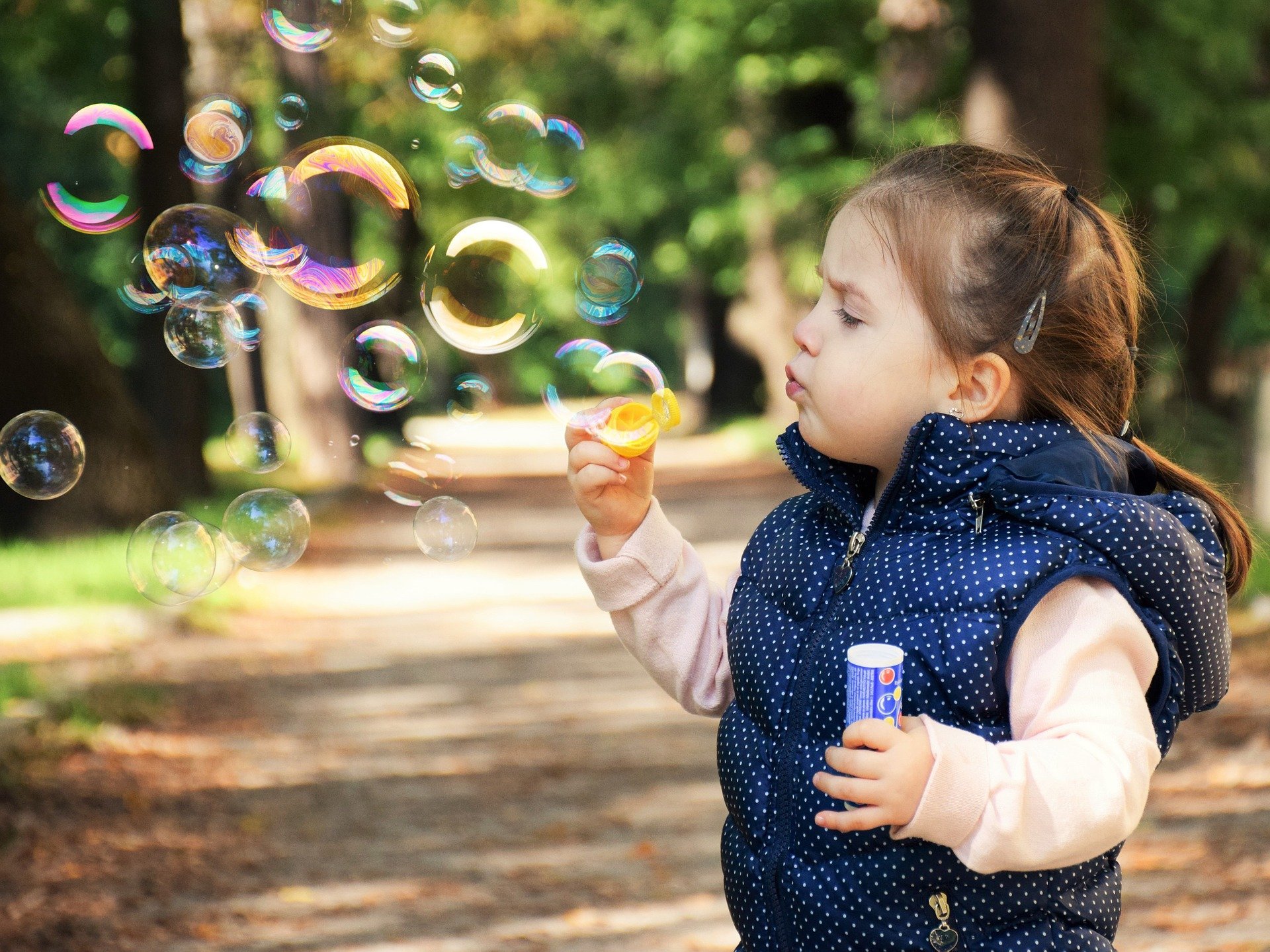 Are Bubbles Toxic?  Illinois Poison Center